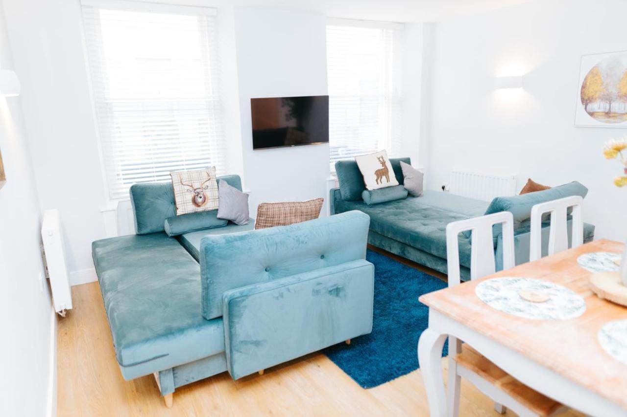 Luxury Modern 3 Bedroom Apartment In City Centre エディンバラ エクステリア 写真