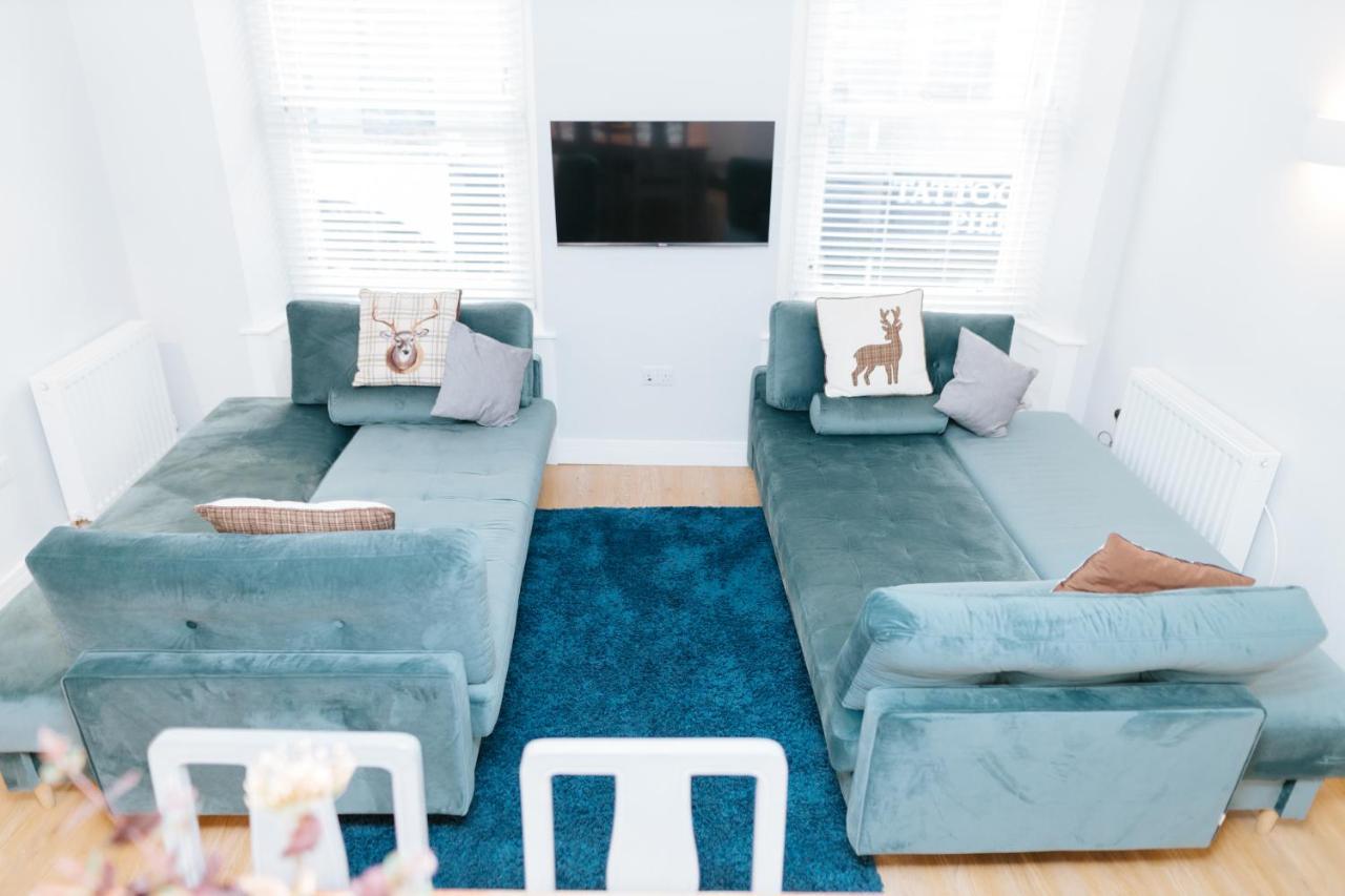 Luxury Modern 3 Bedroom Apartment In City Centre エディンバラ エクステリア 写真
